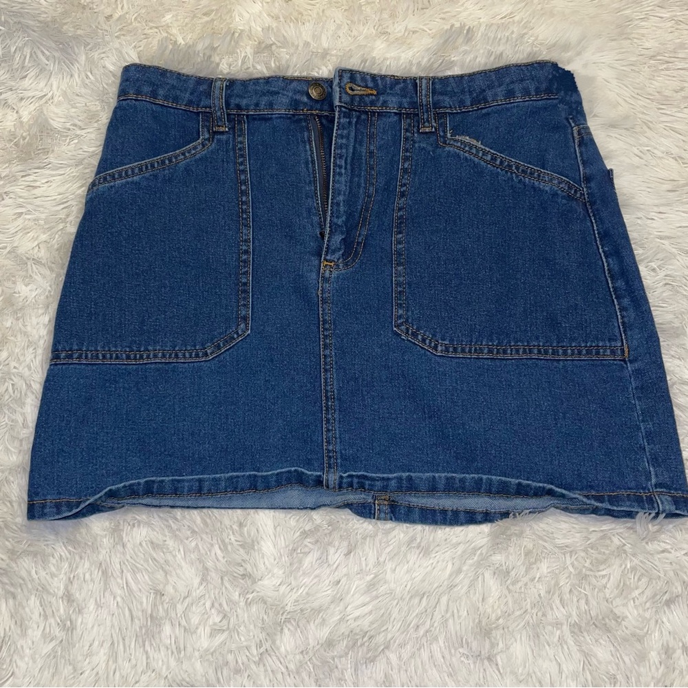 Forever 21 Size Large Skirt